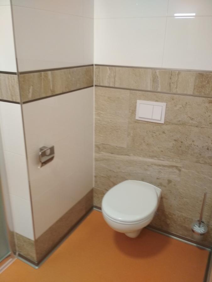 Apartmany Pod Kastany Kvasice ภายนอก รูปภาพ